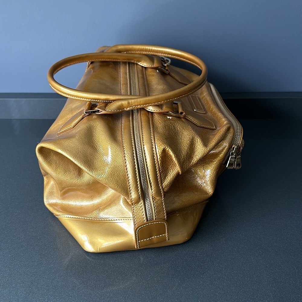 Longchamp Metallic Gold Travel Bag - Picture 3 of 12